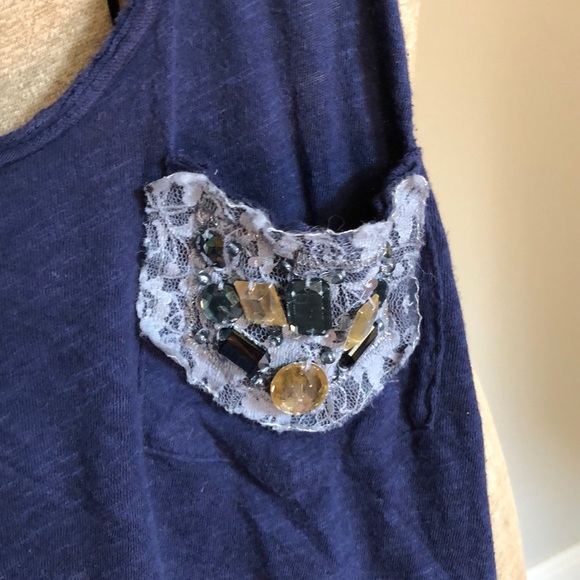 Tank - Picture 2 of 2